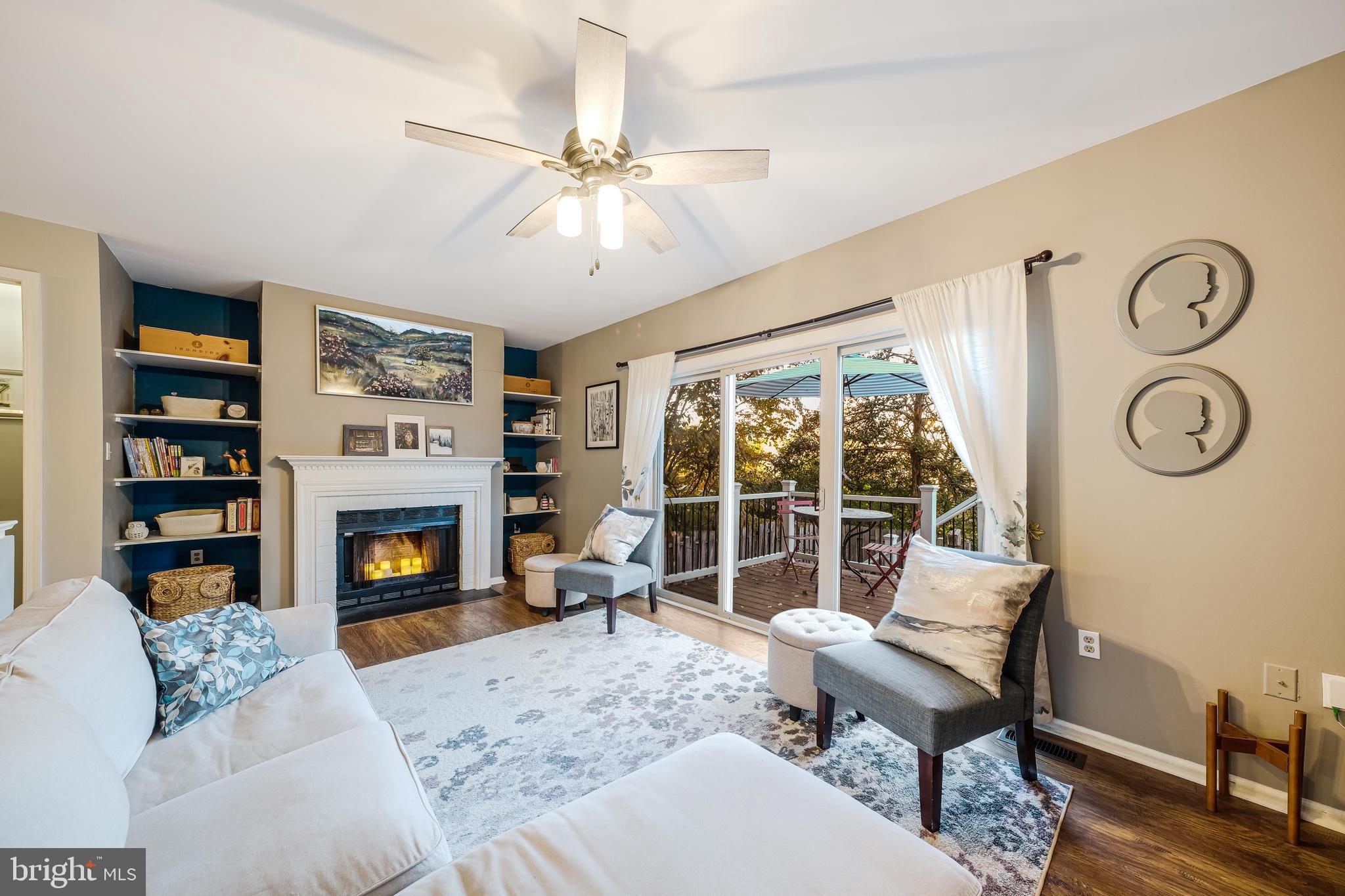 COUNTRYSIDE - Residential