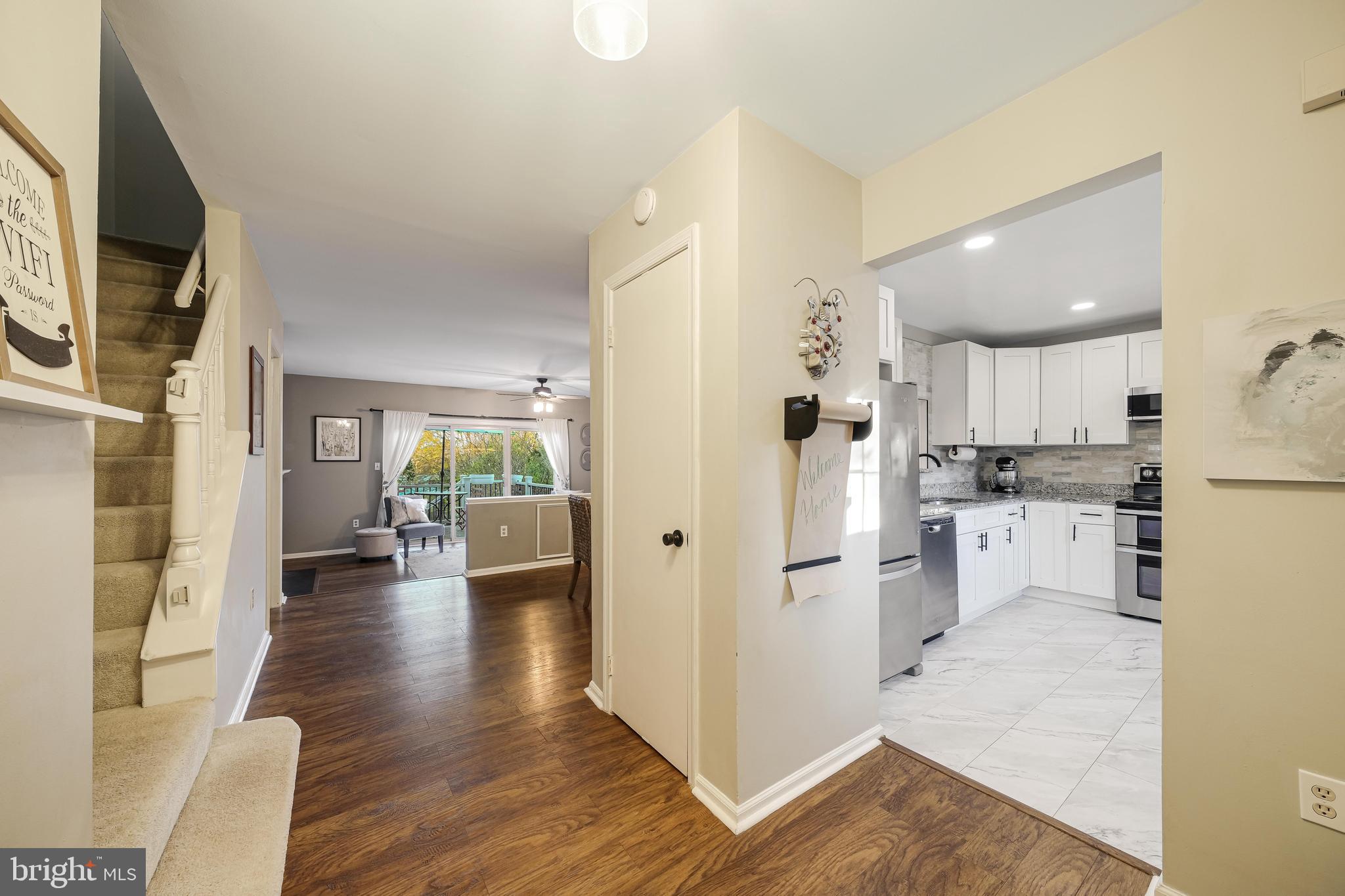 COUNTRYSIDE - Residential