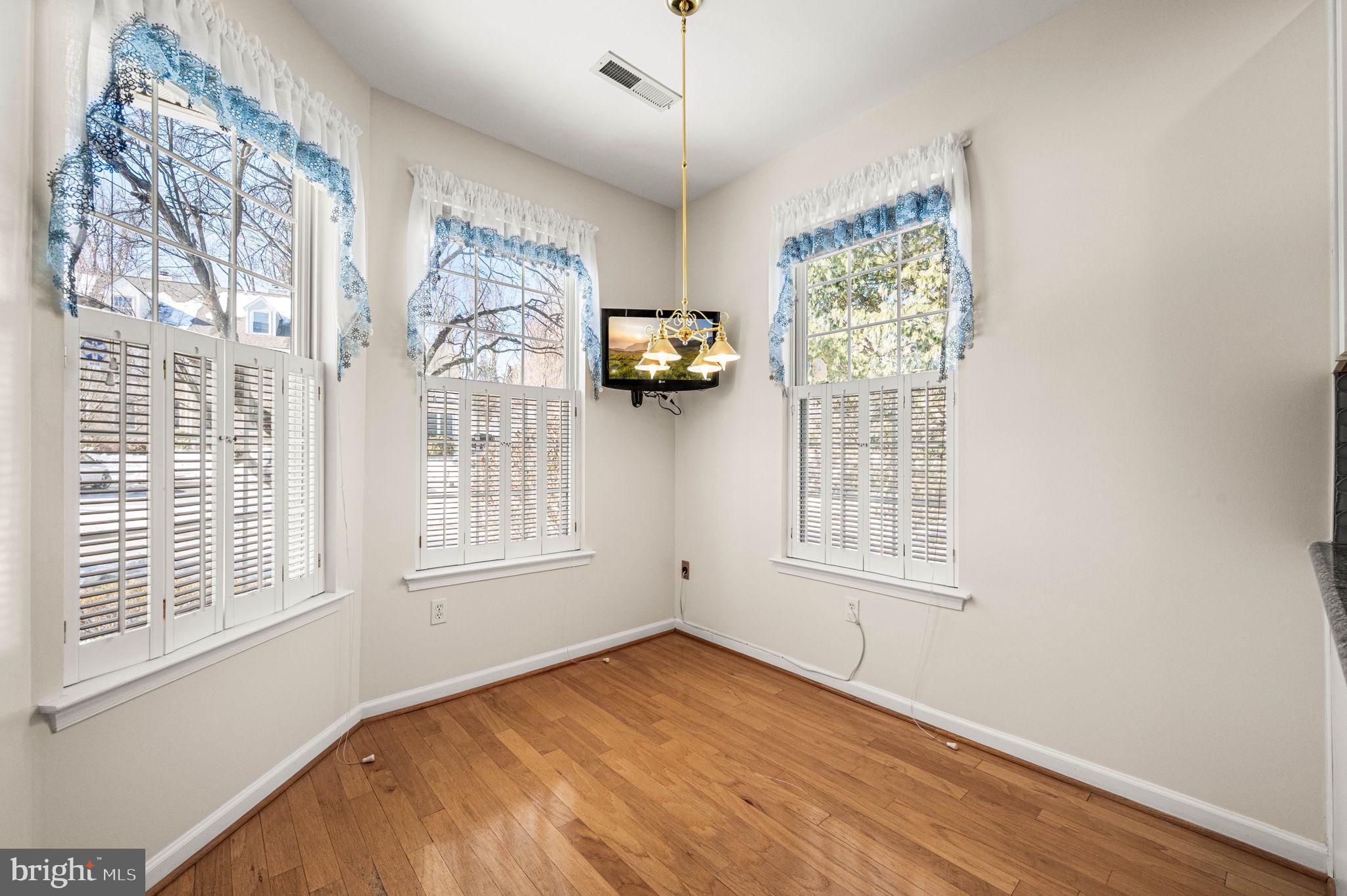 GOLFVIEW - Residential