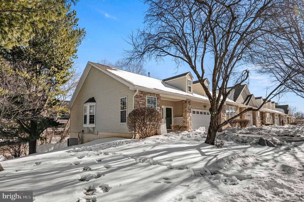 Photo of 1291 Country Club Drive, SPRINGFIELD, PA 19064 (MLS # PADE2107028)