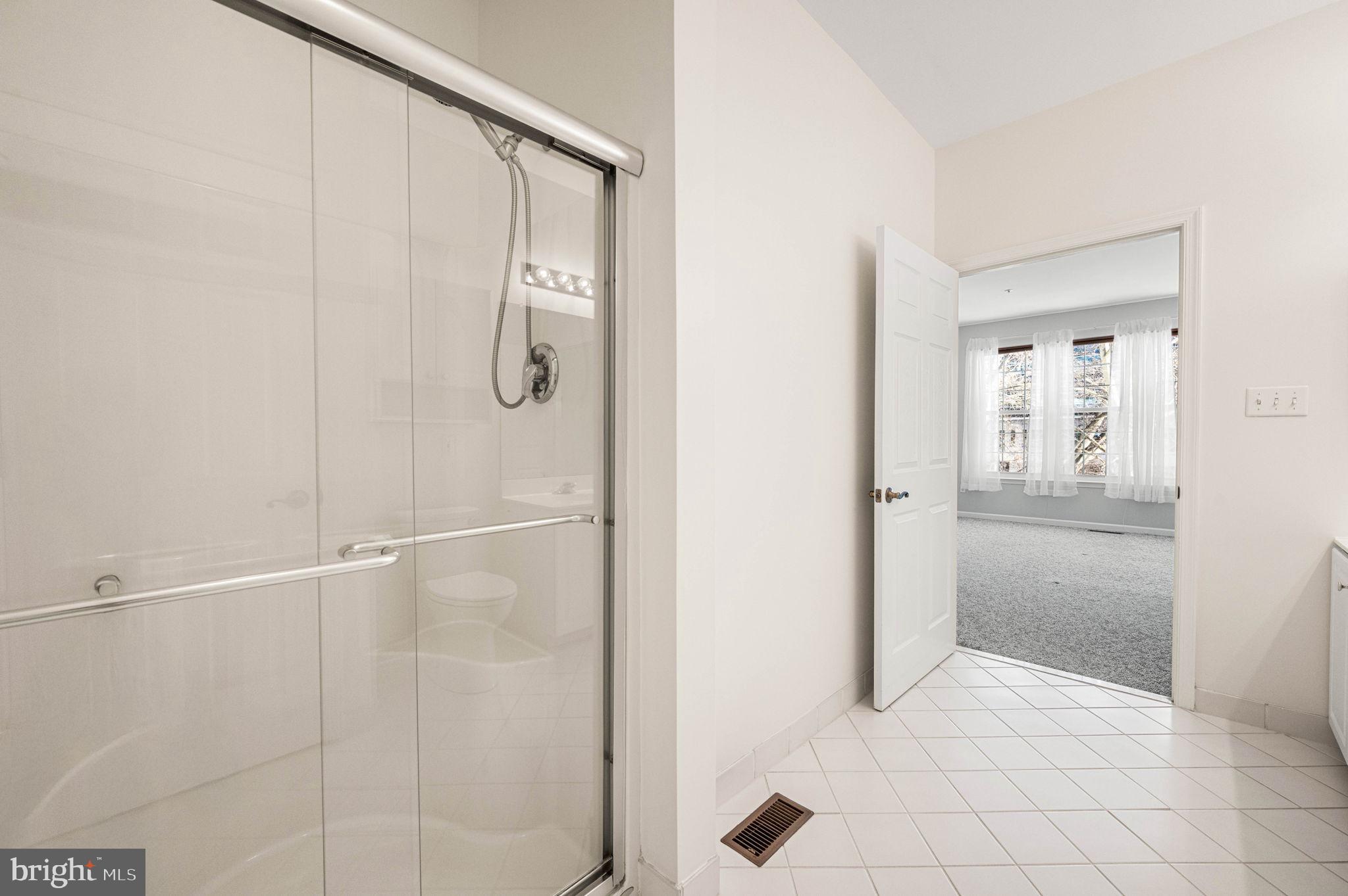 GOLFVIEW - Residential