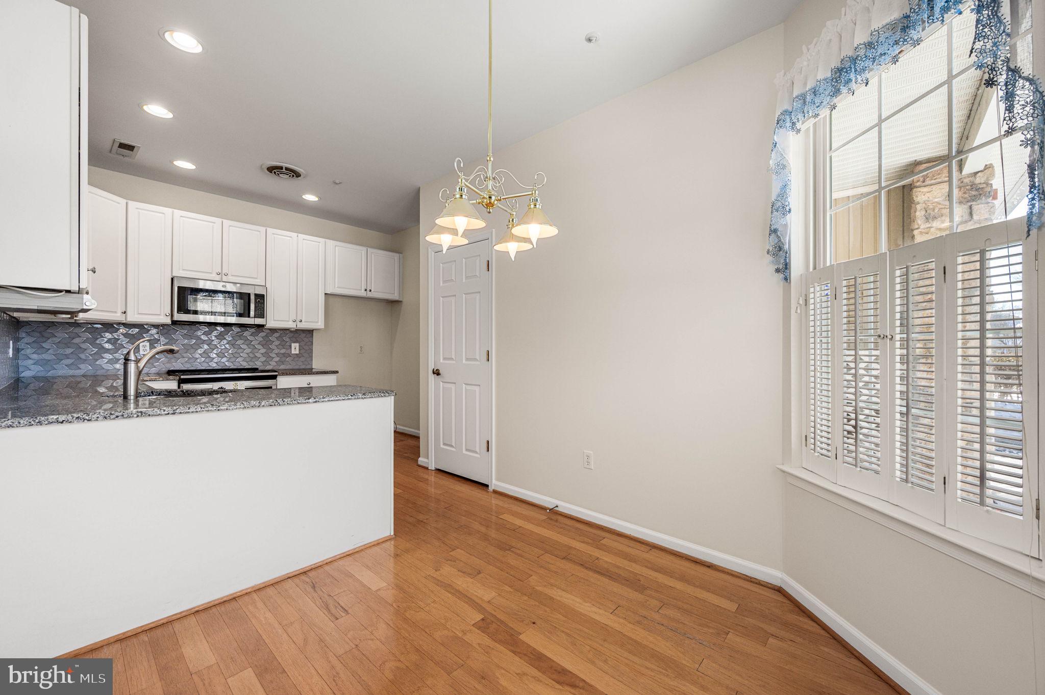 GOLFVIEW - Residential