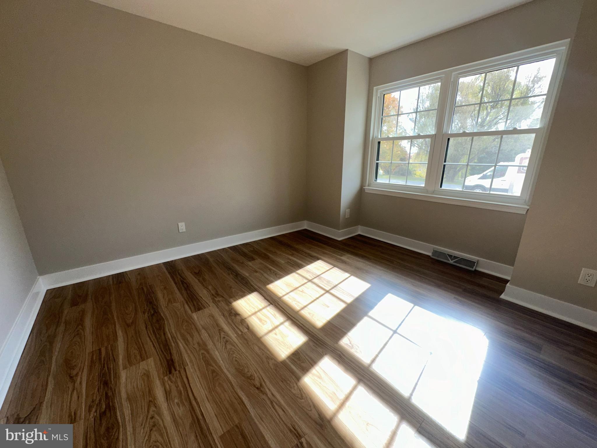 VALLEY SPRINGS - Residential