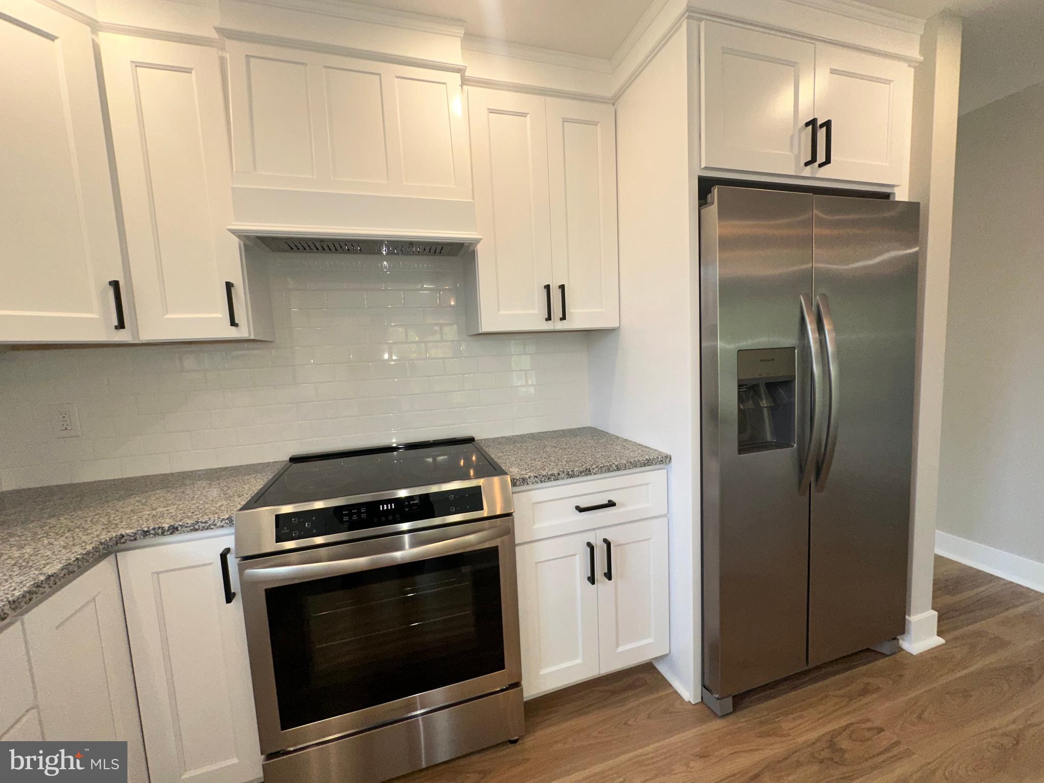 VALLEY SPRINGS - Residential