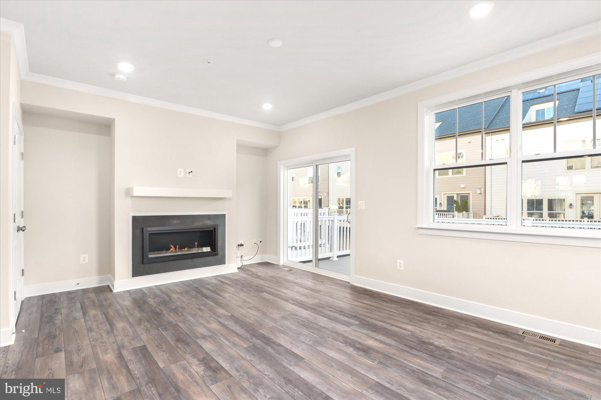 CROWN - Residential Lease