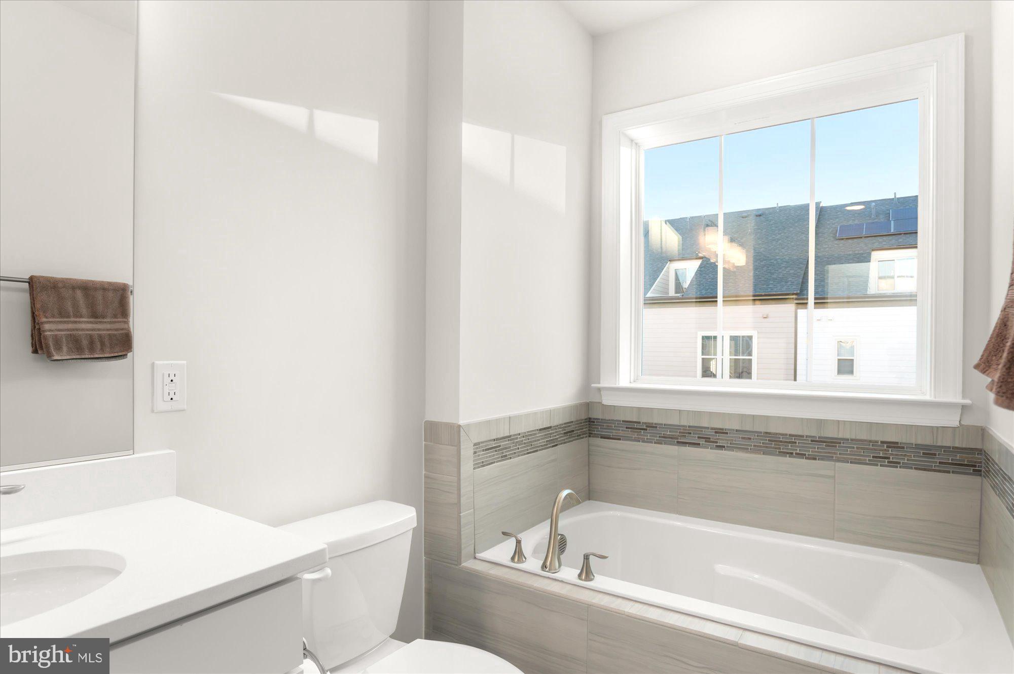 CROWN - Residential Lease