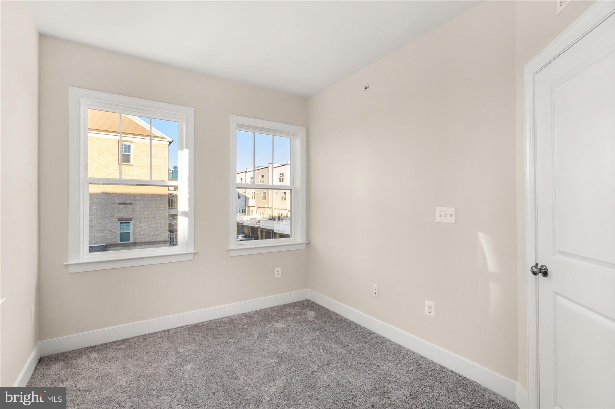 CROWN - Residential Lease