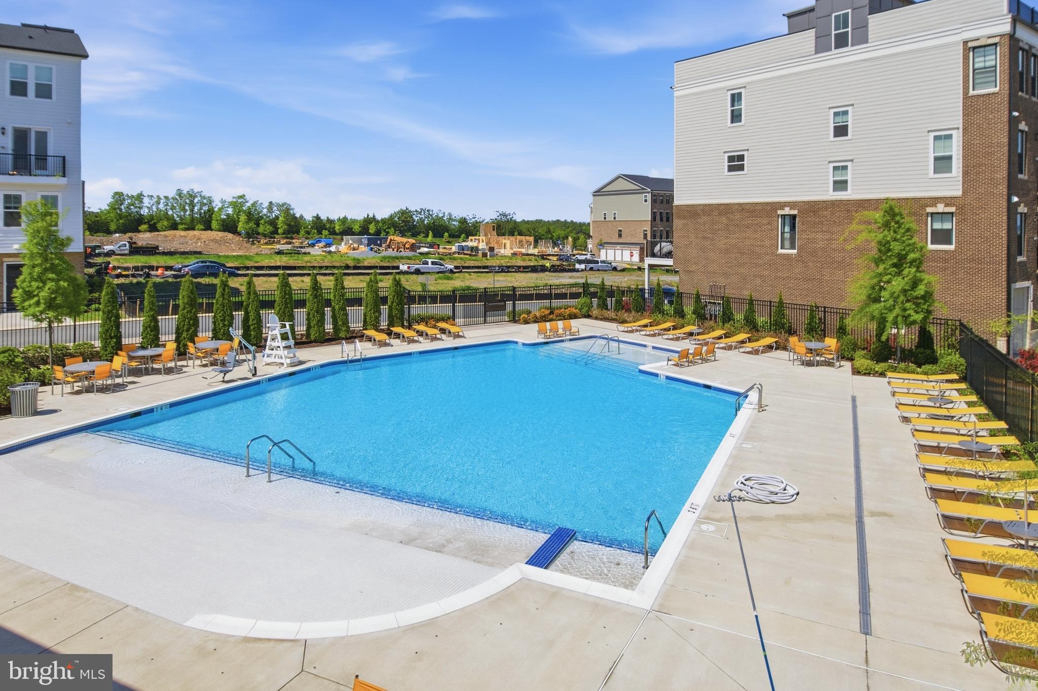 GOOSE CREEK VILLAGE - Residential