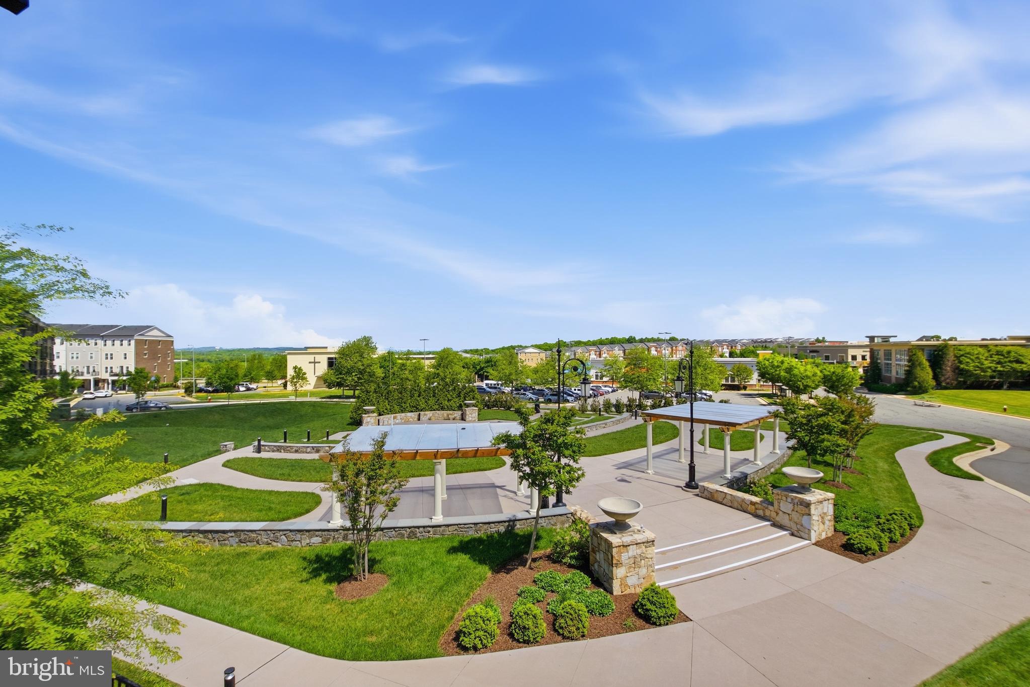 GOOSE CREEK VILLAGE - Residential