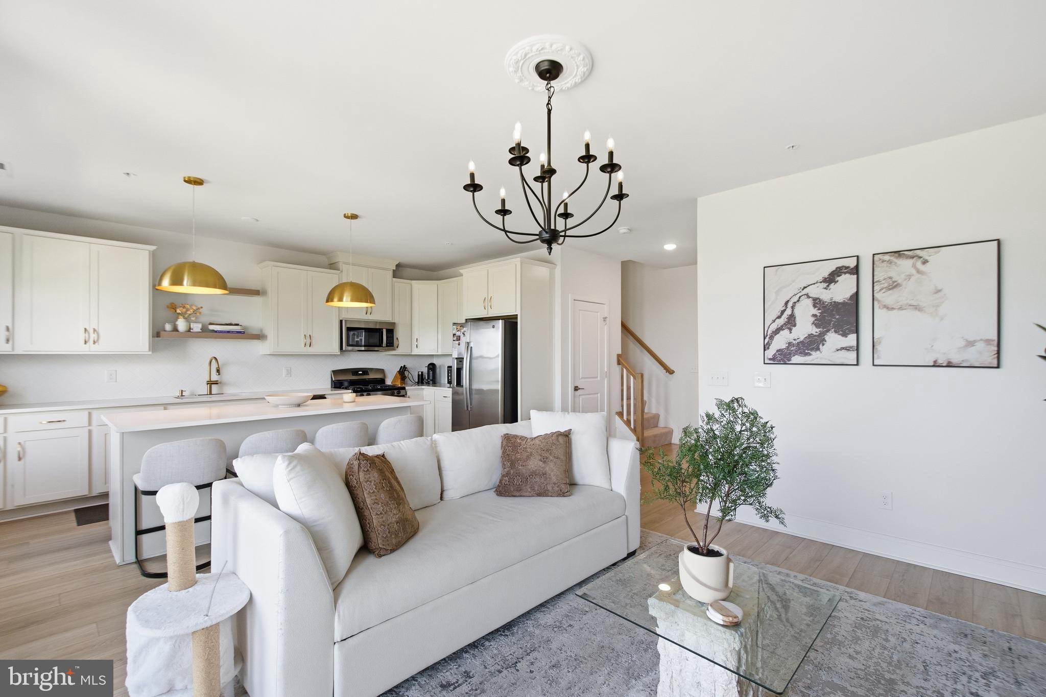 GOOSE CREEK VILLAGE - Residential