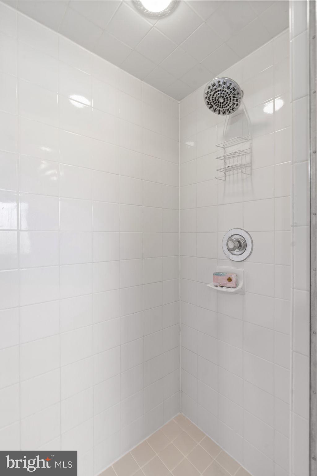 BELLA VISTA - Residential