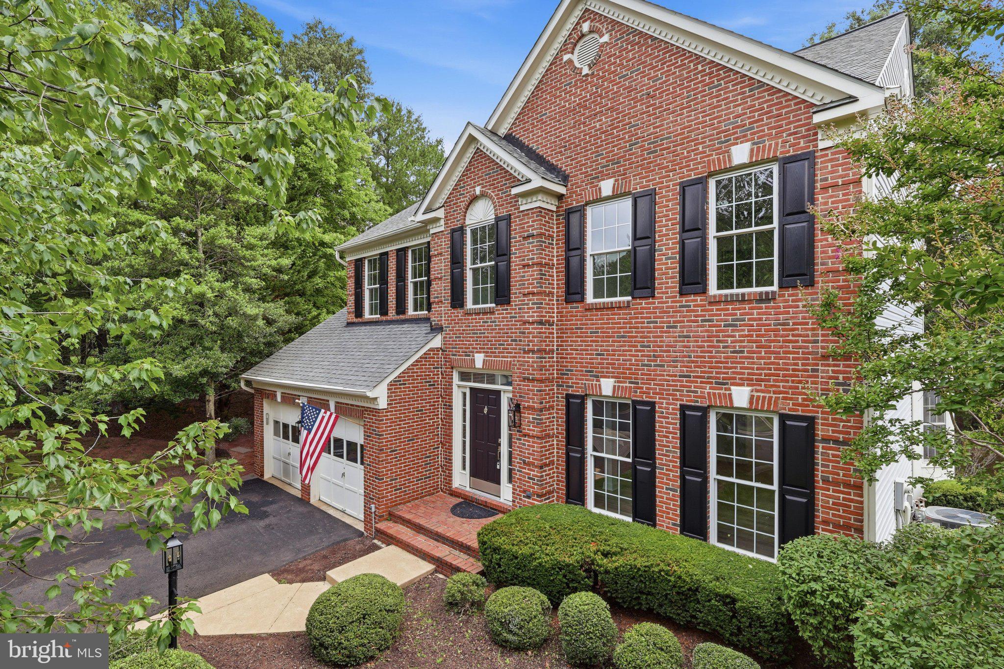 15099 WINDY HOLLOW CIRCLE