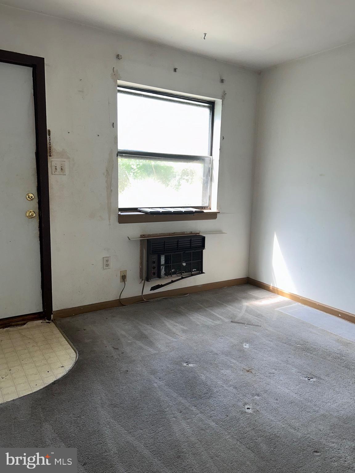 HIDDEN VALLEY - Residential