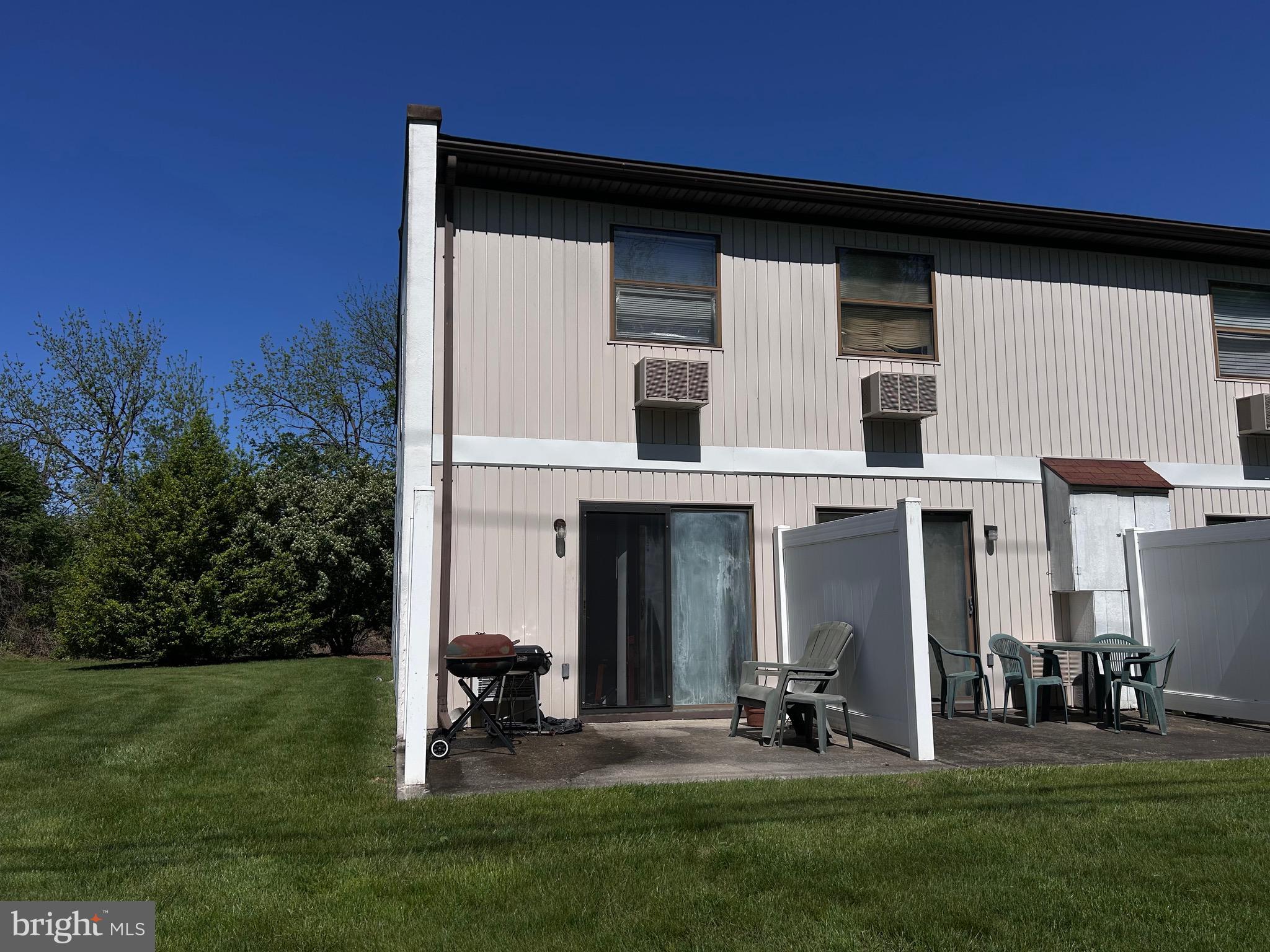 HIDDEN VALLEY - Residential