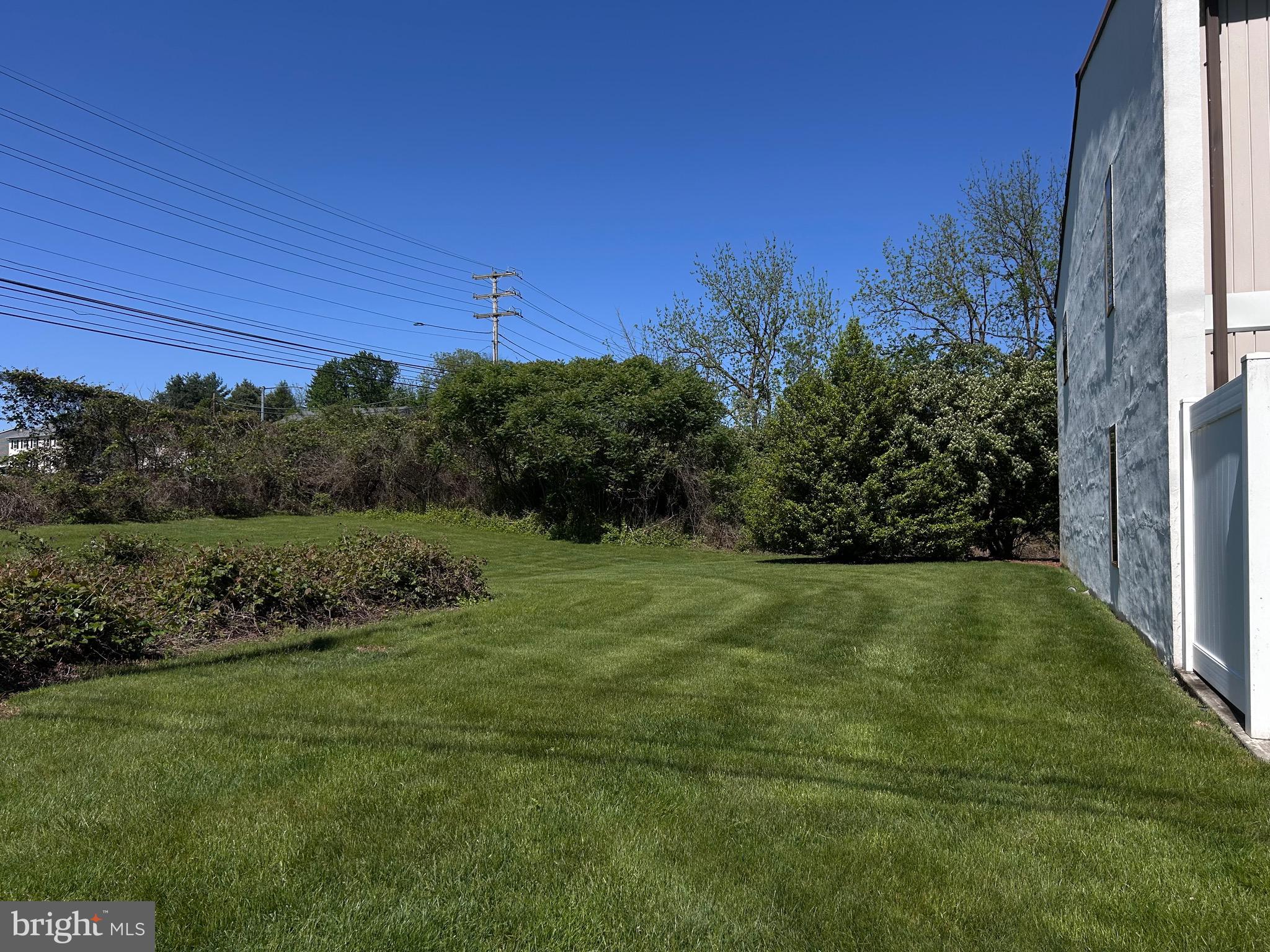 HIDDEN VALLEY - Residential