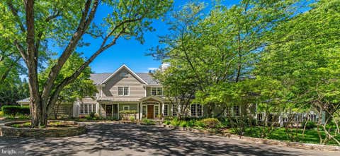 Homes For Sale - 23559 Parsons Road<br/> Loudoun County, MIDDLEBURG, VA 20117