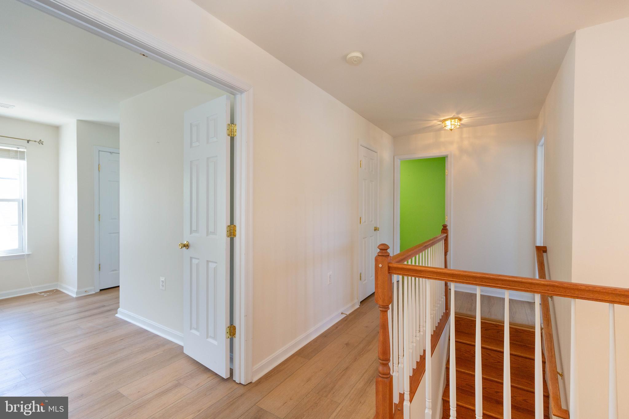 HUNTFIELD - Residential Lease