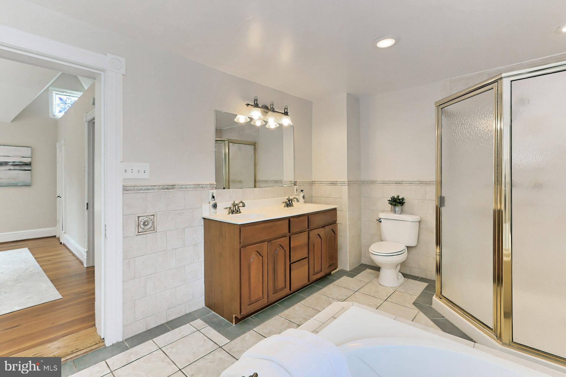 BARCROFT - Residential Lease