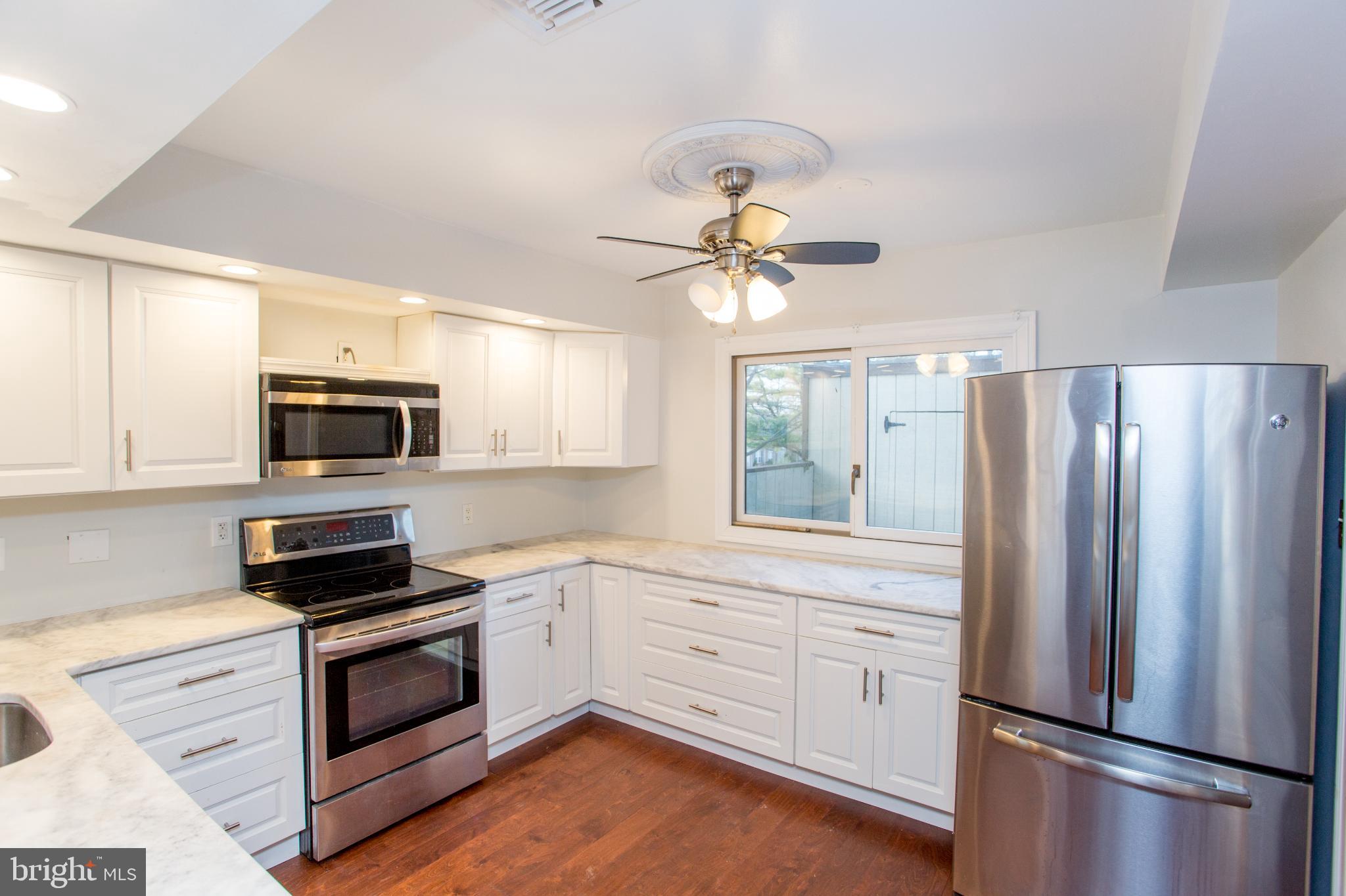 VILLAGE II - Residential Lease