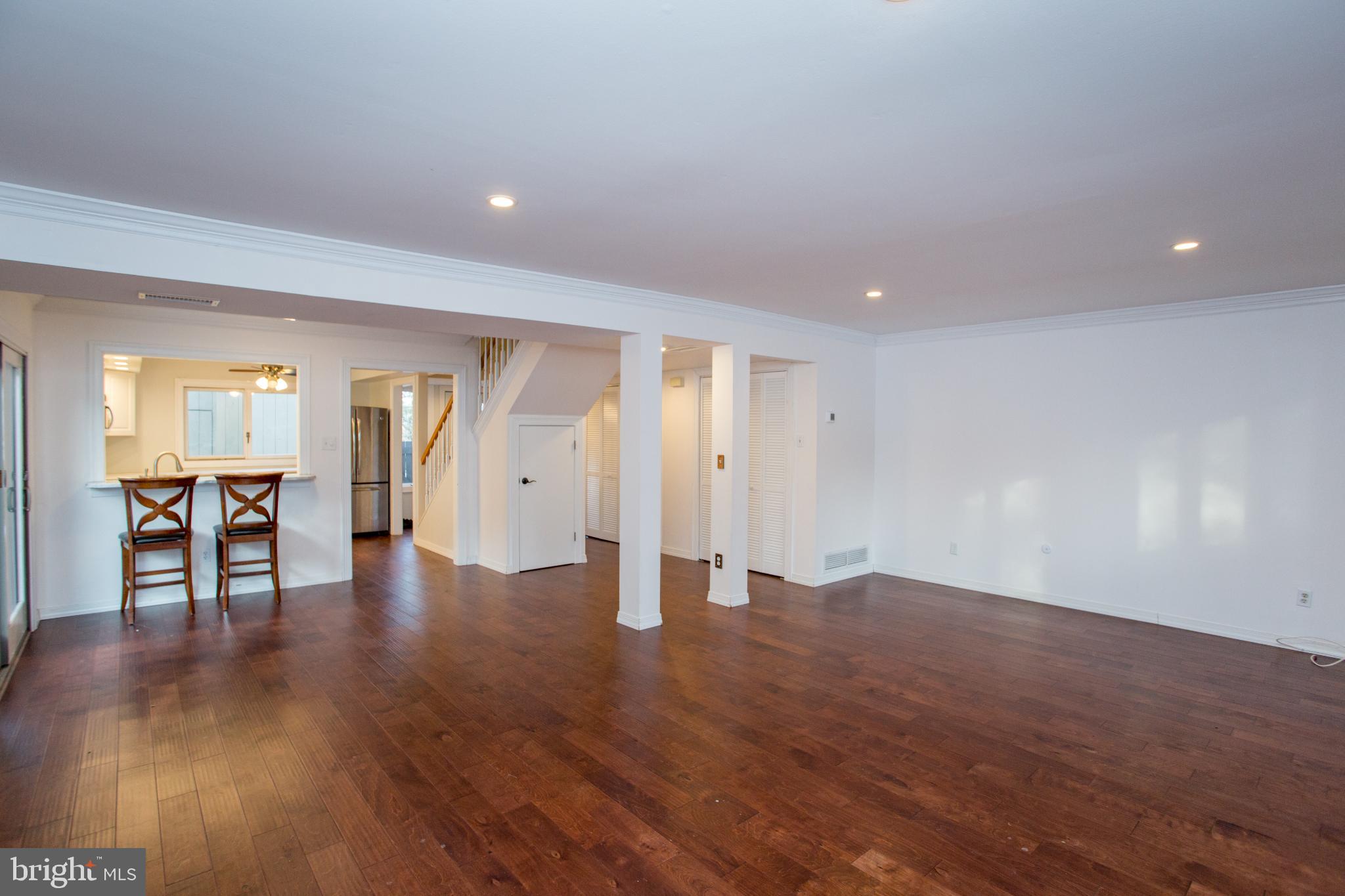 VILLAGE II - Residential Lease