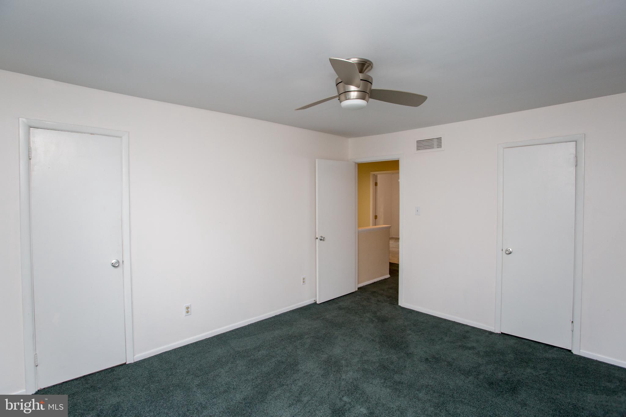 VILLAGE II - Residential Lease