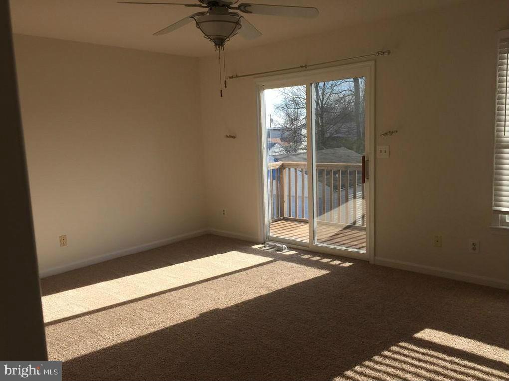 FRANKLIN MANOR BEACH - Residential Lease