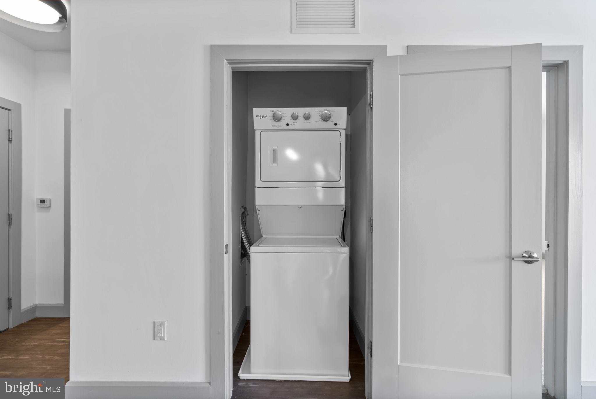 303 MCMECHEN ST 100