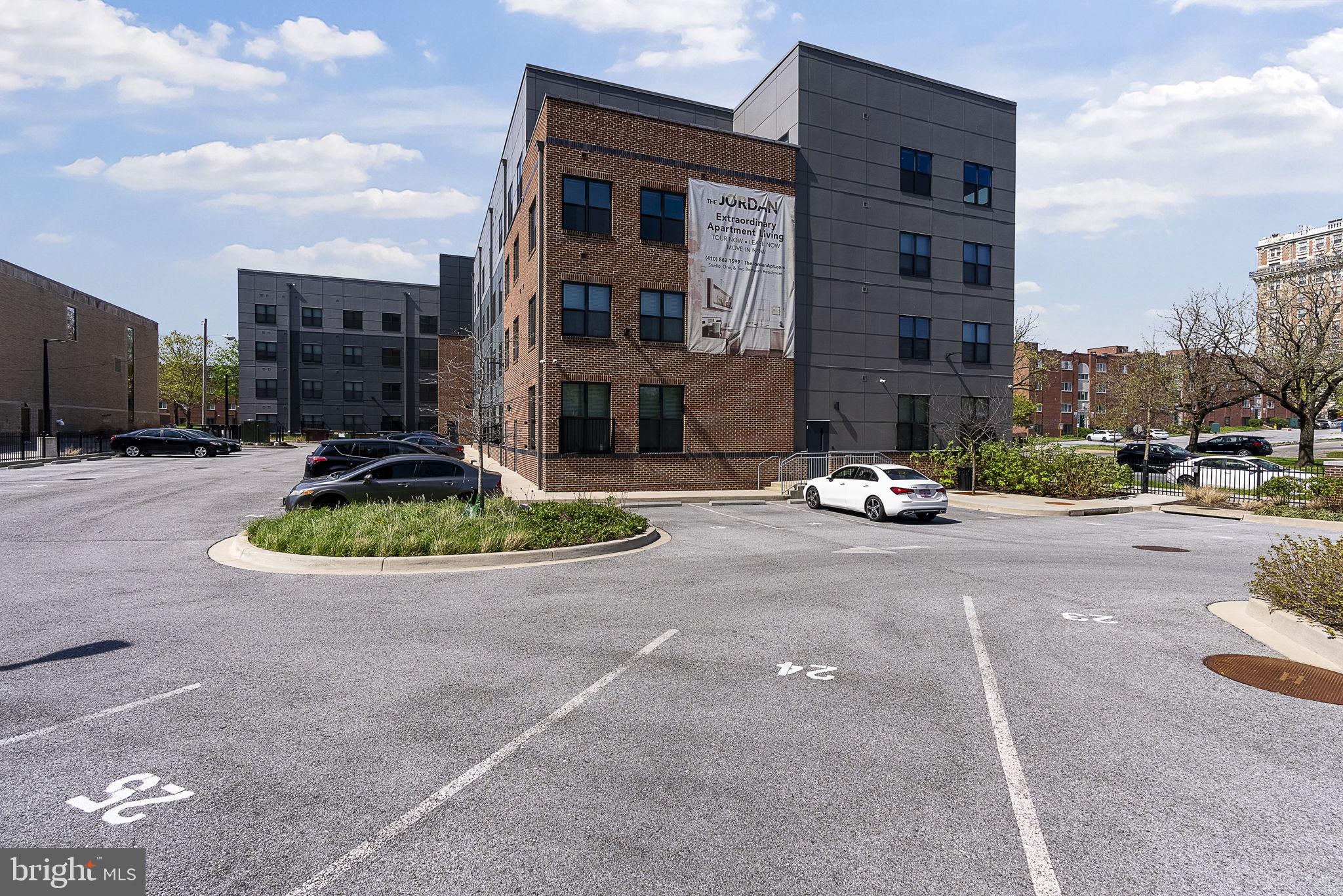 BOLTON HILL HISTORIC DISTRICT - Residential Lease