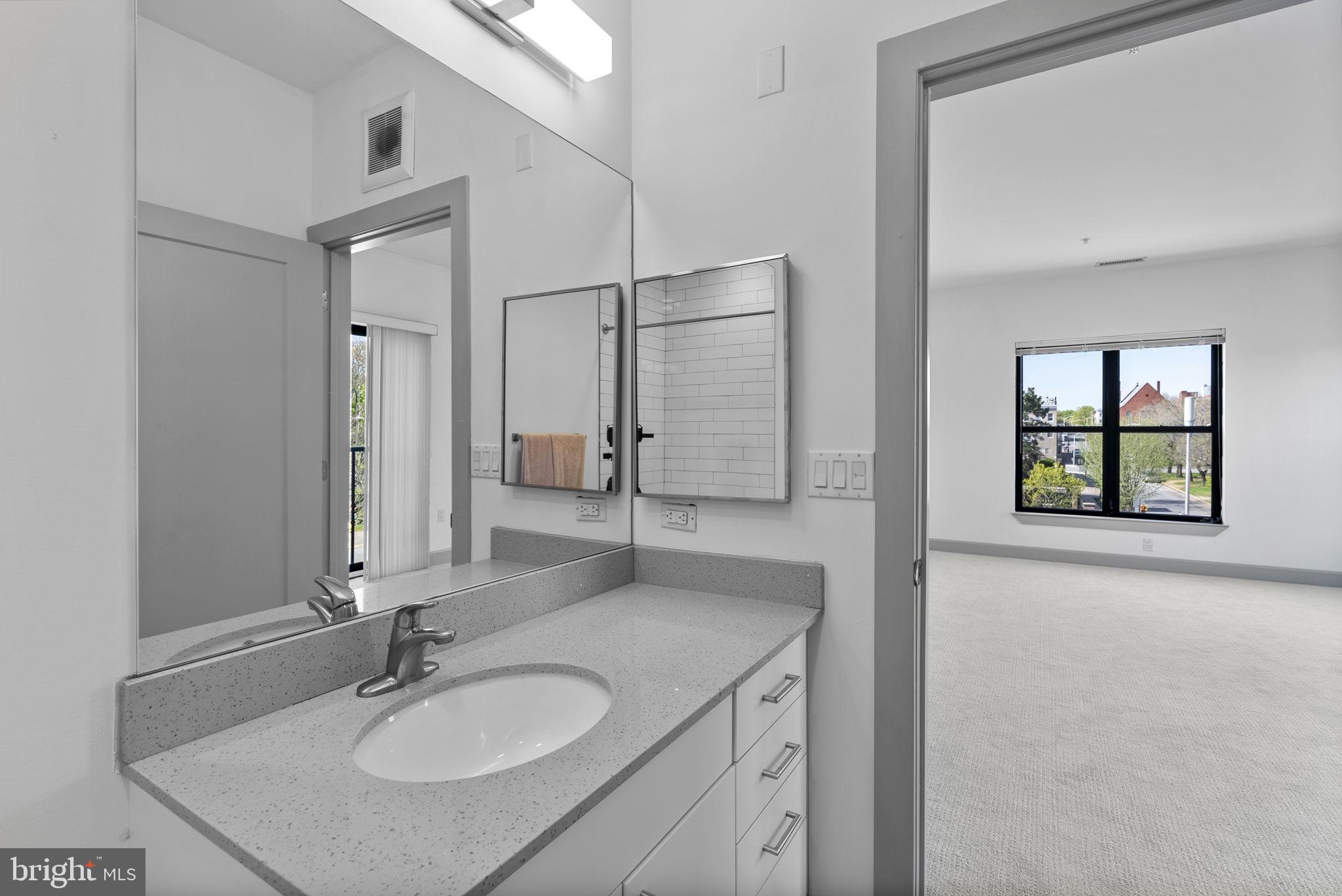 BOLTON HILL HISTORIC DISTRICT - Residential Lease