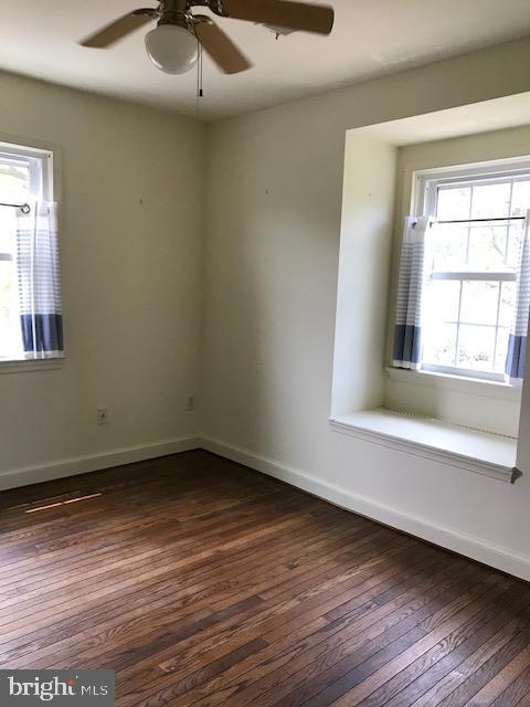 GOVERNORS SQUARE 2 - Residential Lease