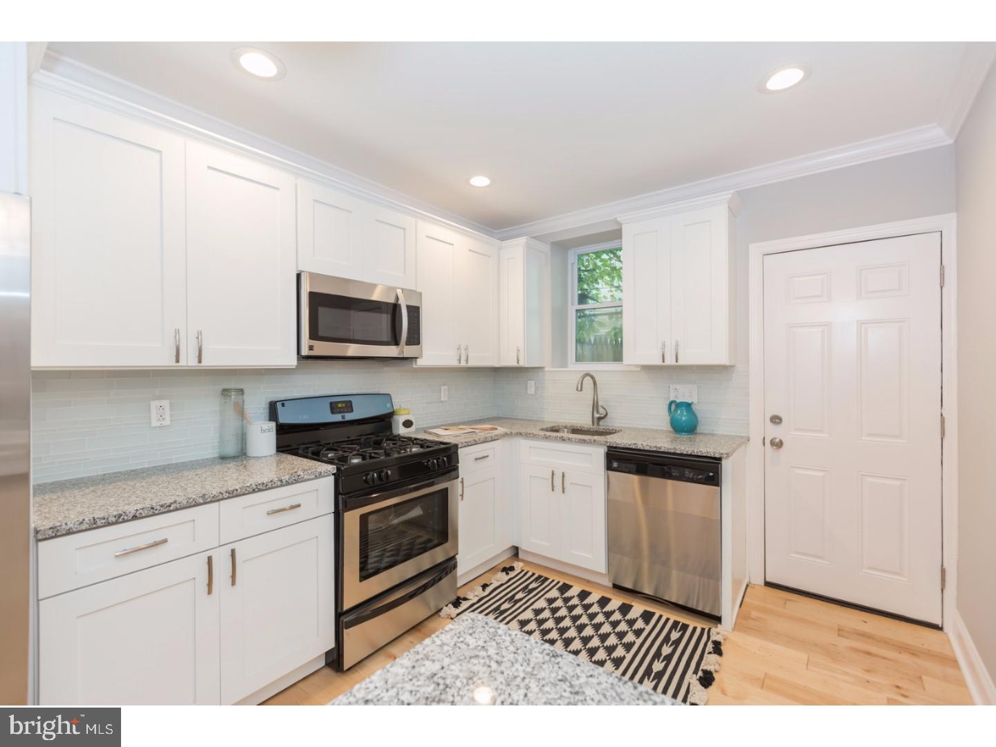 POINT BREEZE - Residential