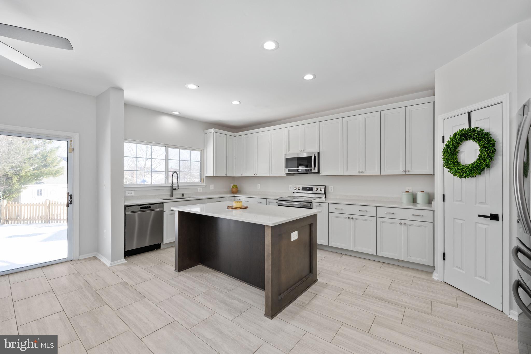 SHEFFIELD MANOR - Residential