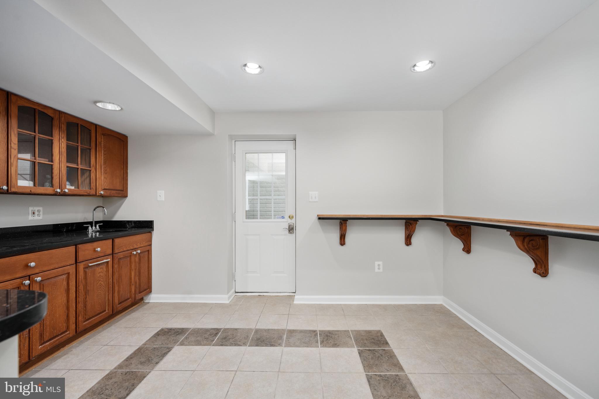 SHEFFIELD MANOR - Residential