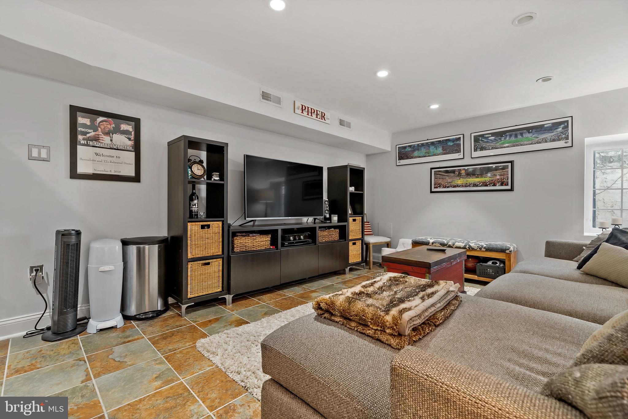 GRADUATE HOSPITAL - Residential