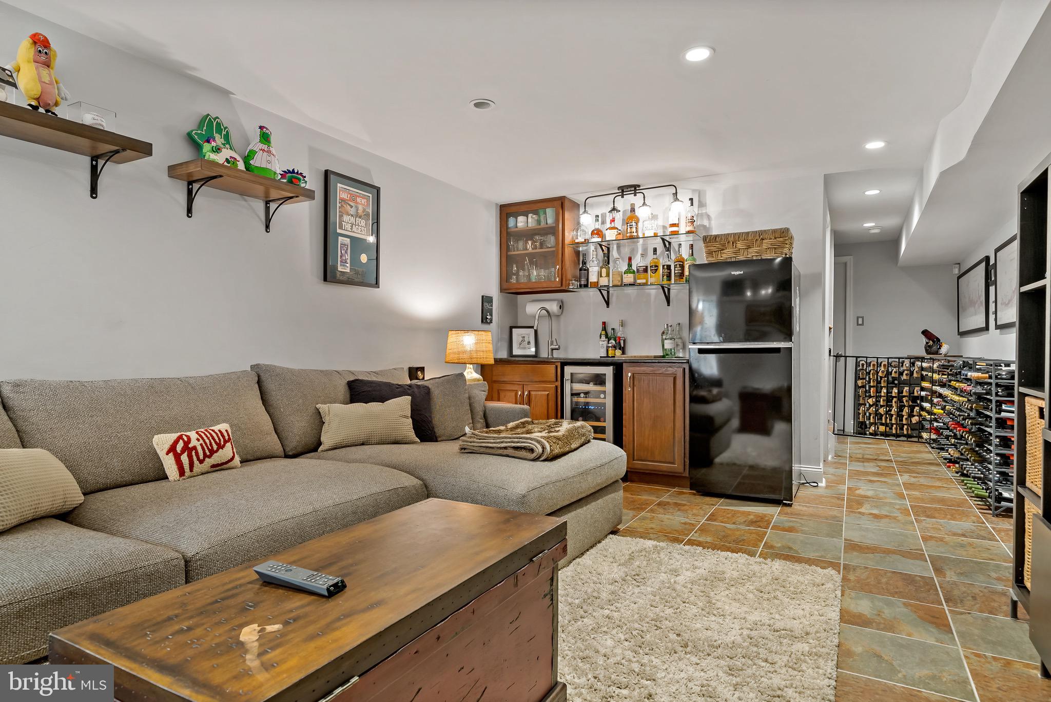 GRADUATE HOSPITAL - Residential