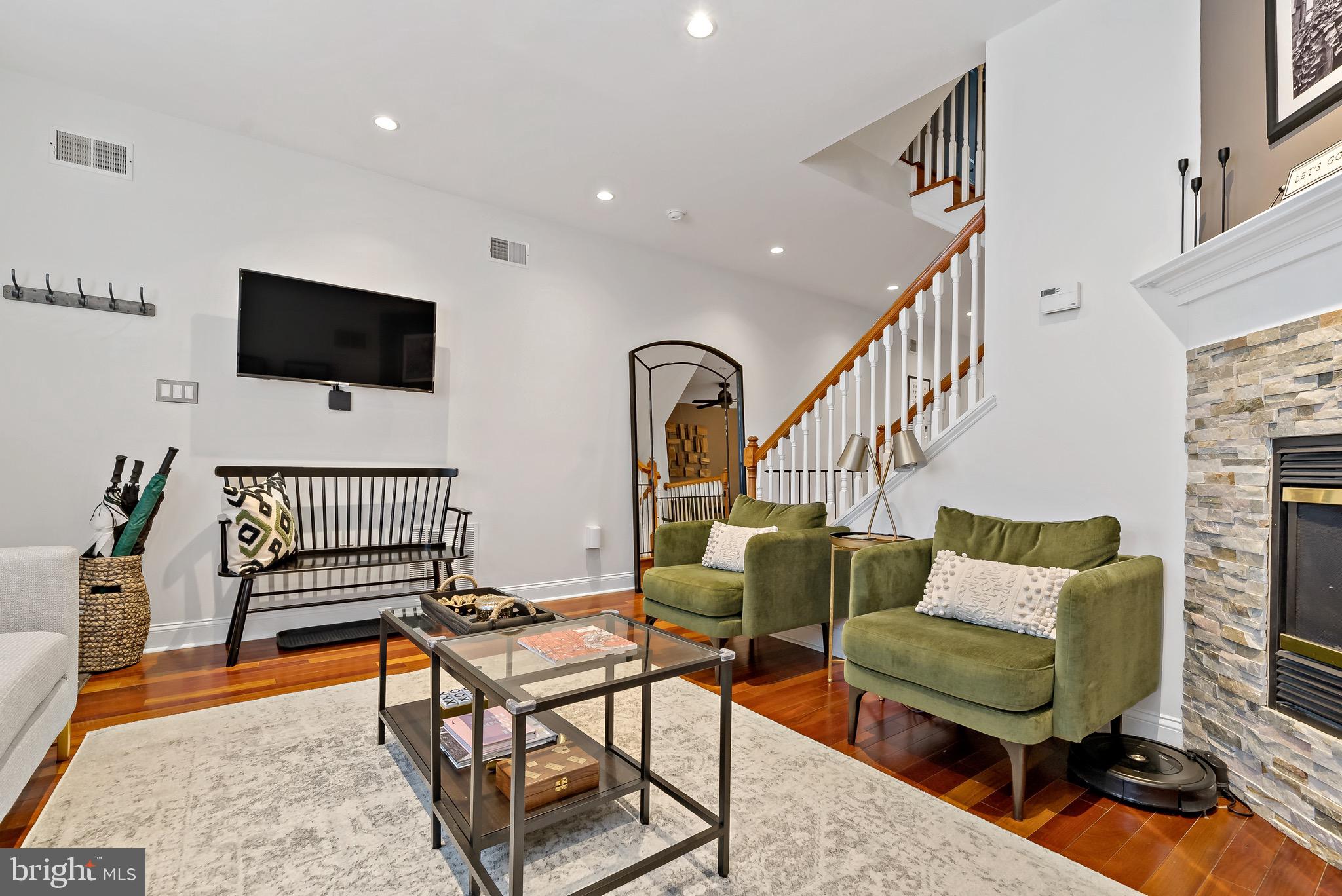 GRADUATE HOSPITAL - Residential