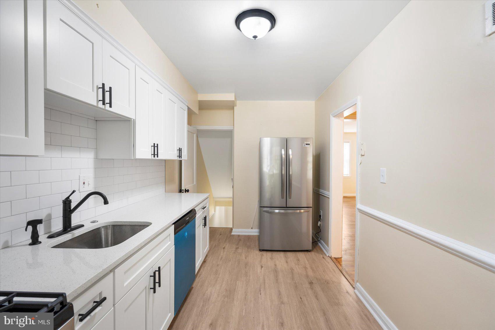 IDLEWOOD - Residential Lease