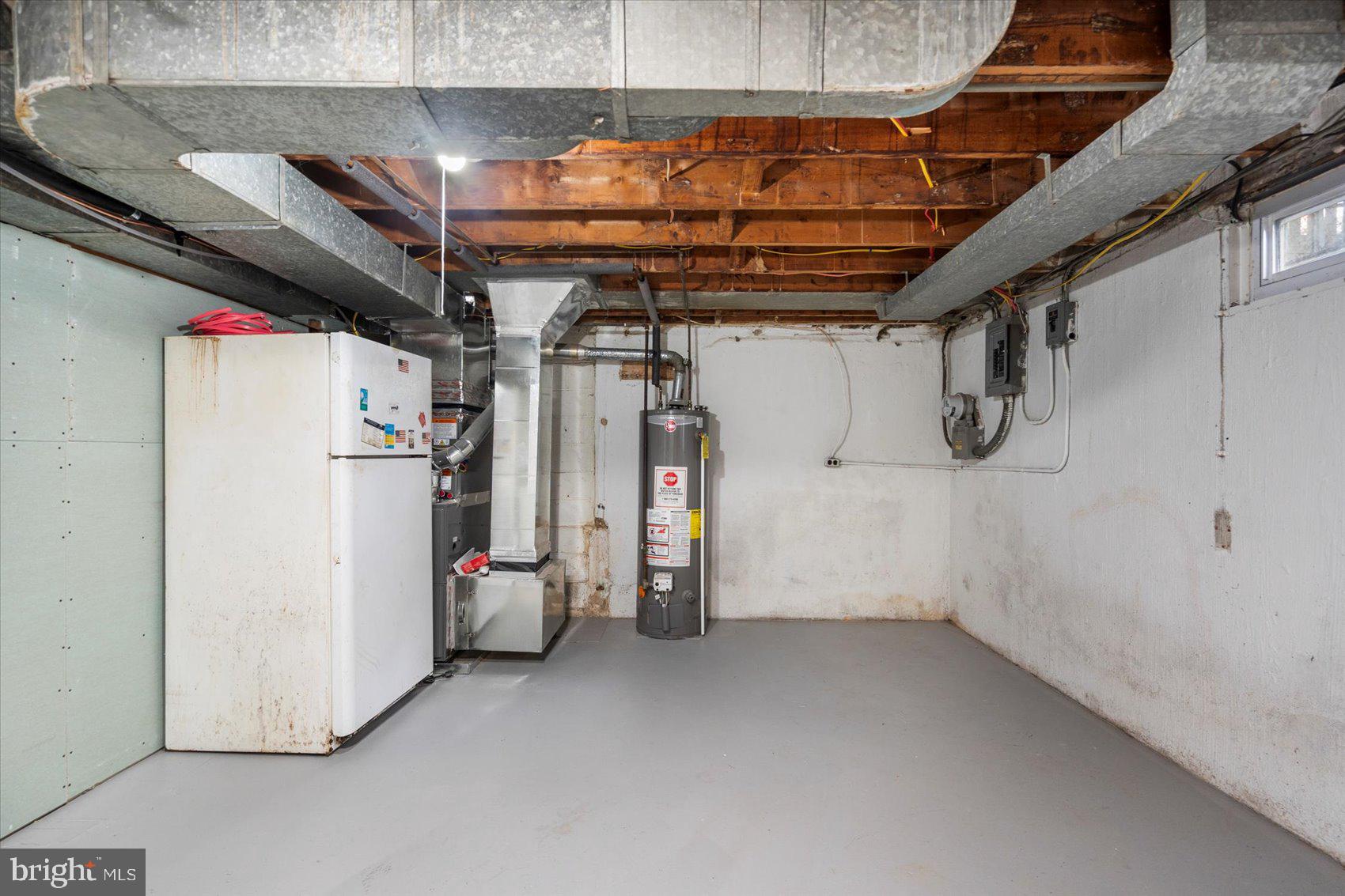 IDLEWOOD - Residential Lease