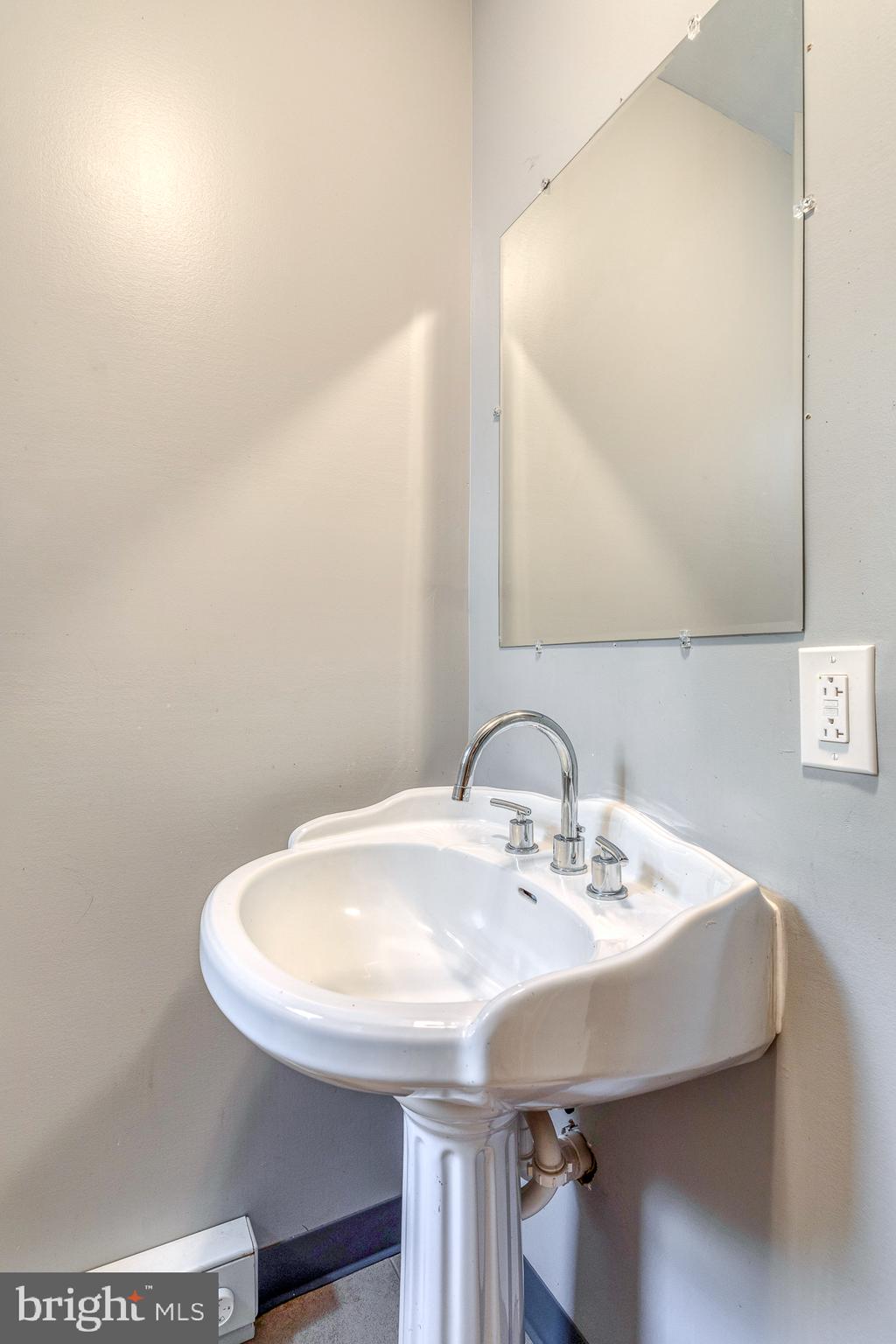 TEMPLE UNIVERSITY - Residential