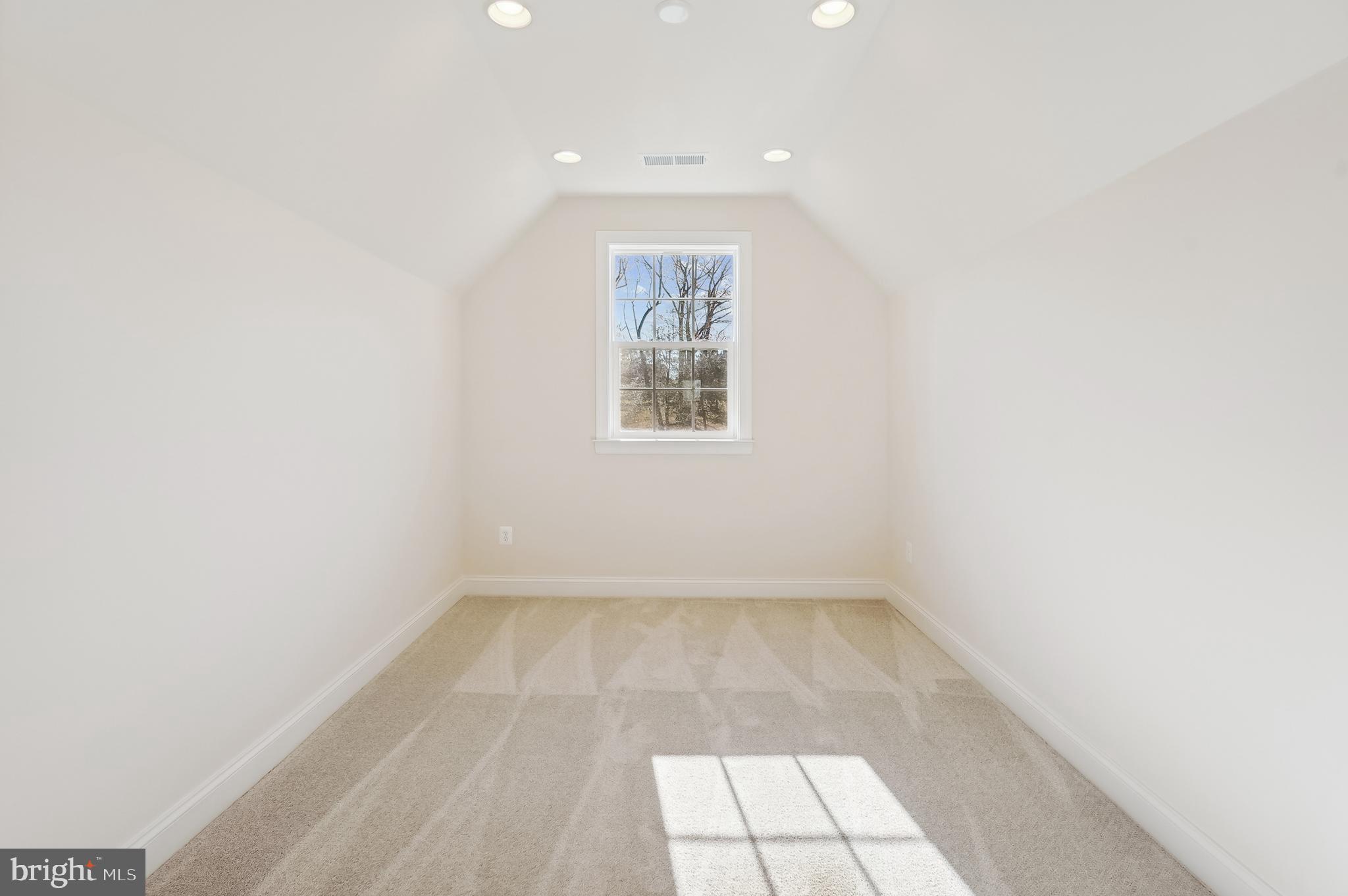 BENNINGTON FARMS - Residential