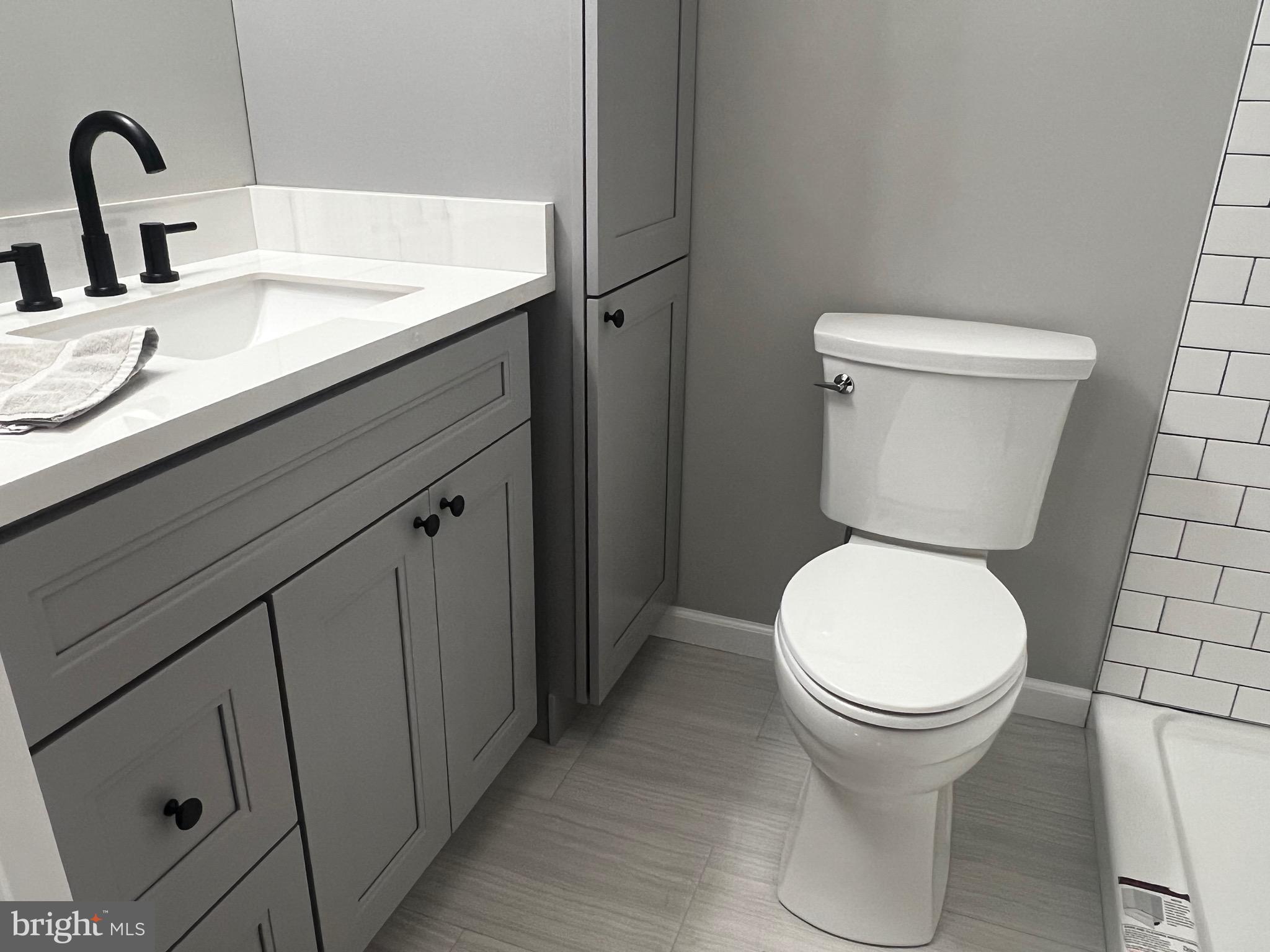 GLEN ASHTON FARMS - Residential