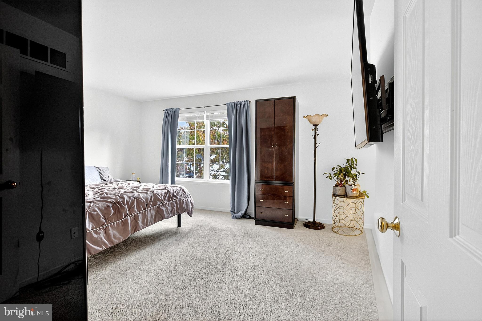 HIGHLANDS AT MILLVIEW - Residential