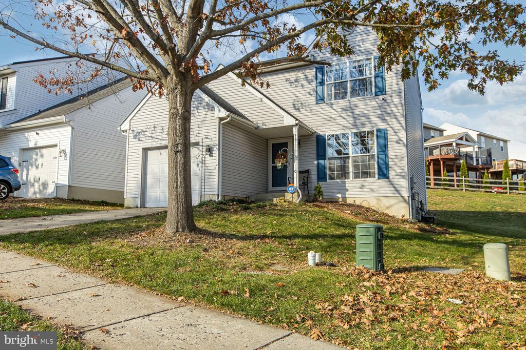 Photo of 110 Coldbrooke Lane, COATESVILLE, PA 19320 (MLS # PACT2113116)