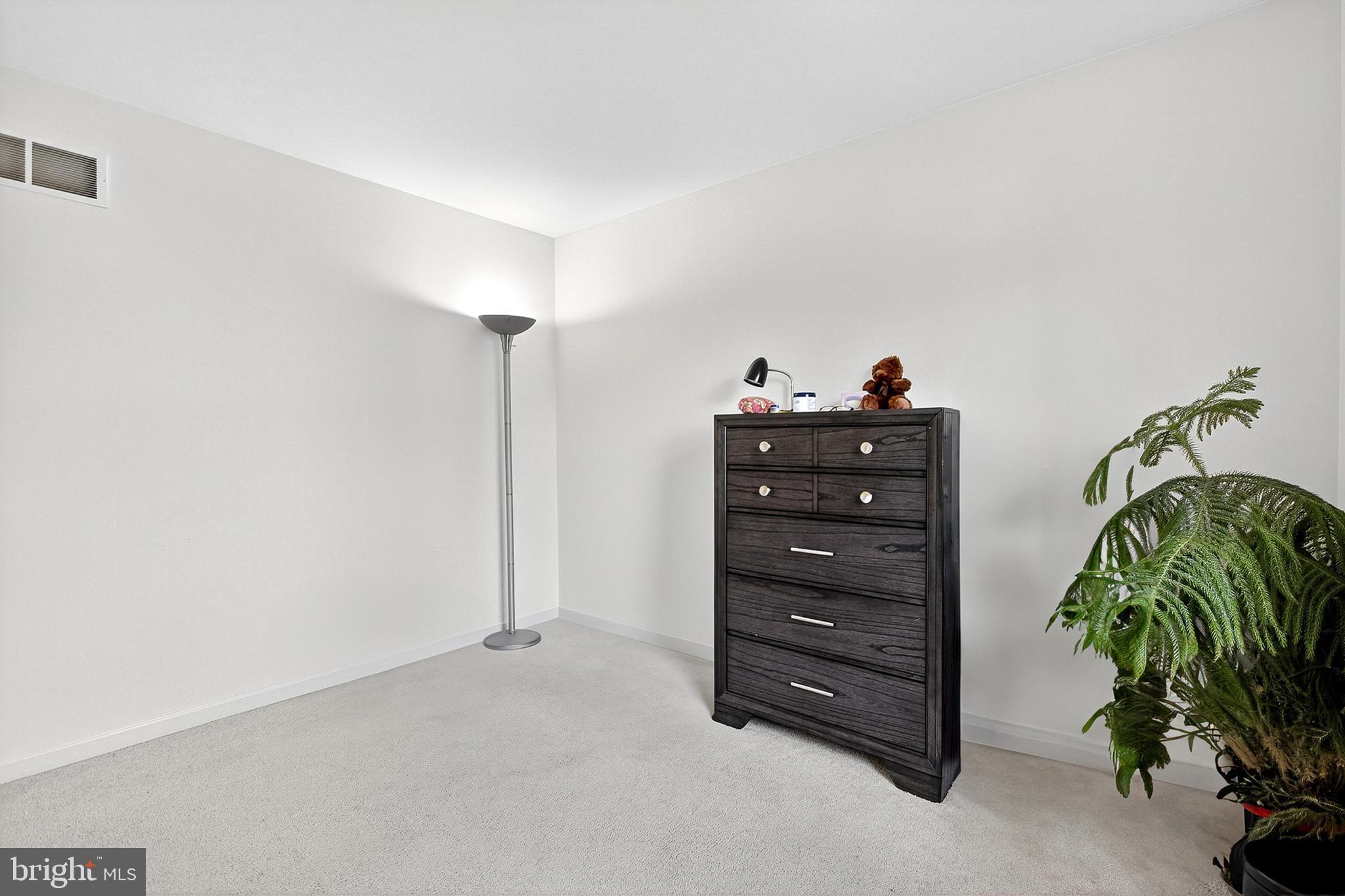 HIGHLANDS AT MILLVIEW - Residential