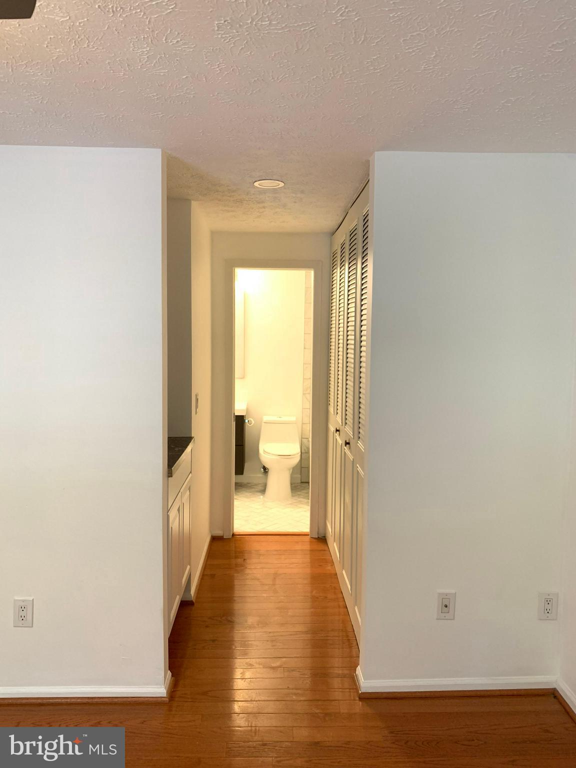 RESTON - Residential Lease