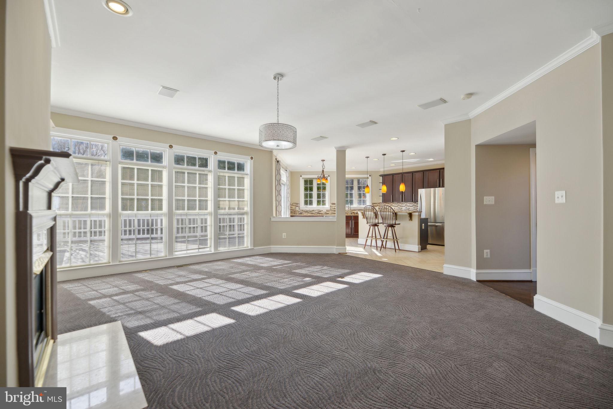 CASCADES - Residential Lease