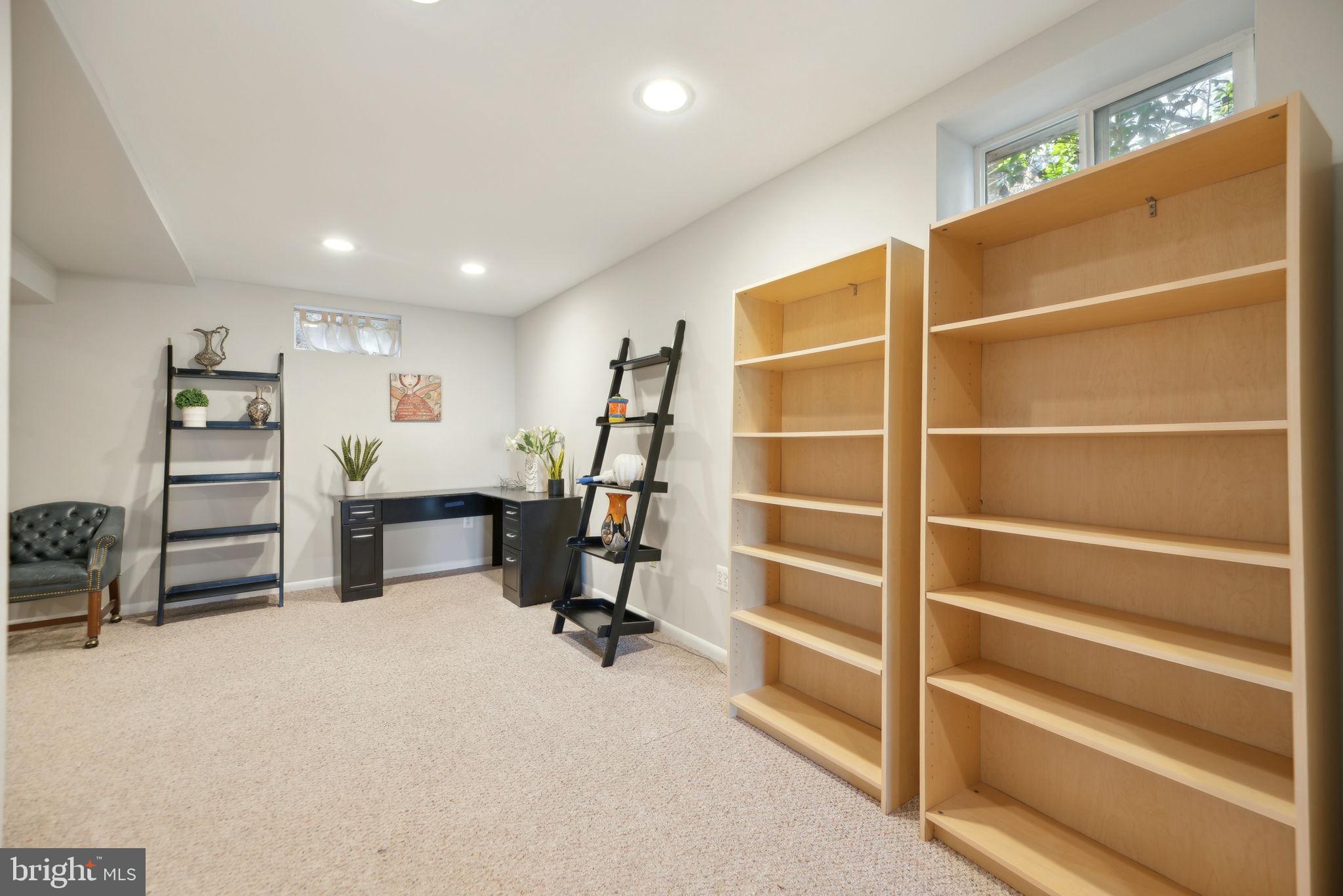 CASCADES - Residential Lease