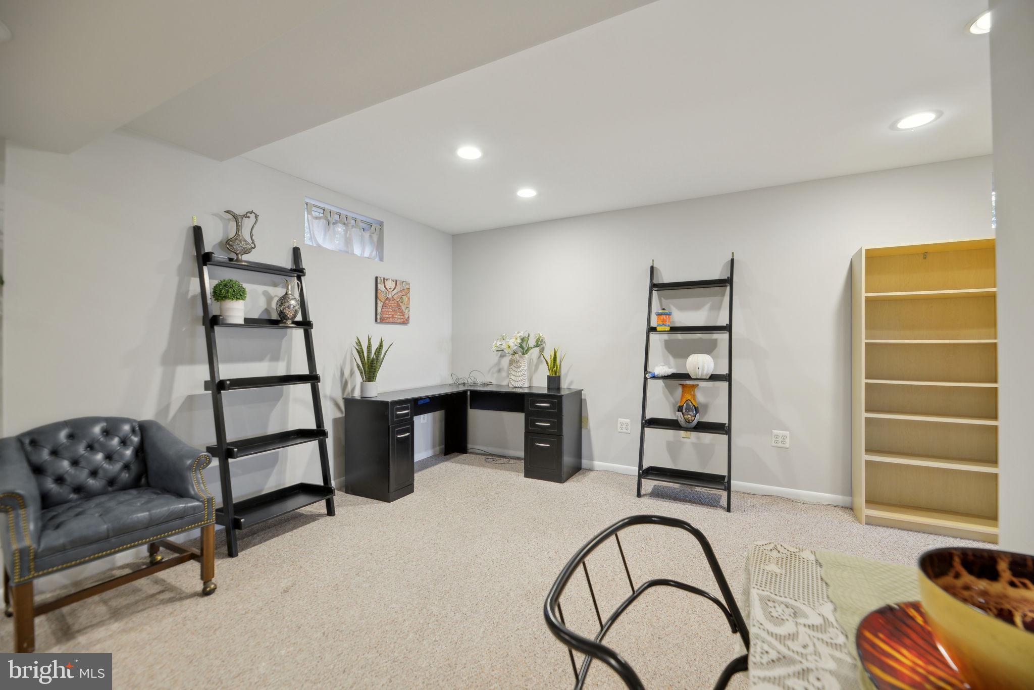 CASCADES - Residential Lease