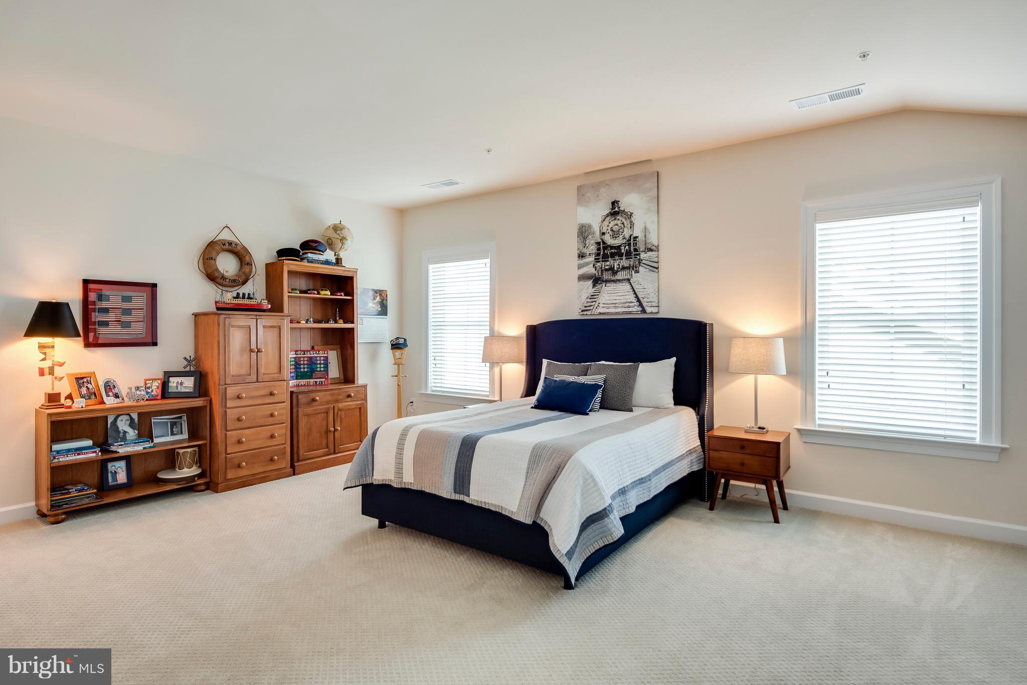 TWO RIVERS - Residential