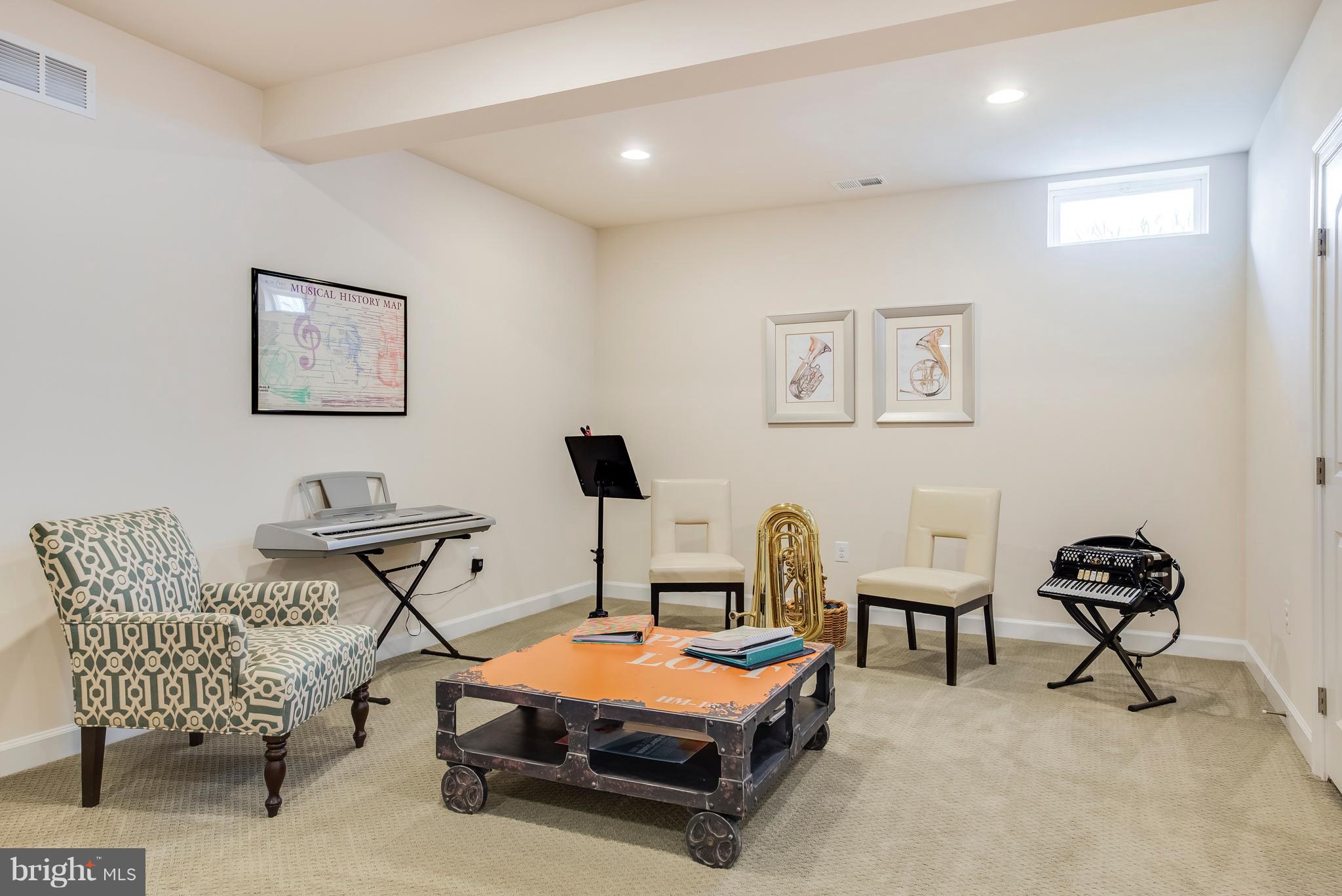 TWO RIVERS - Residential